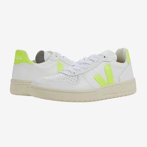 Veja V-10 Shoes